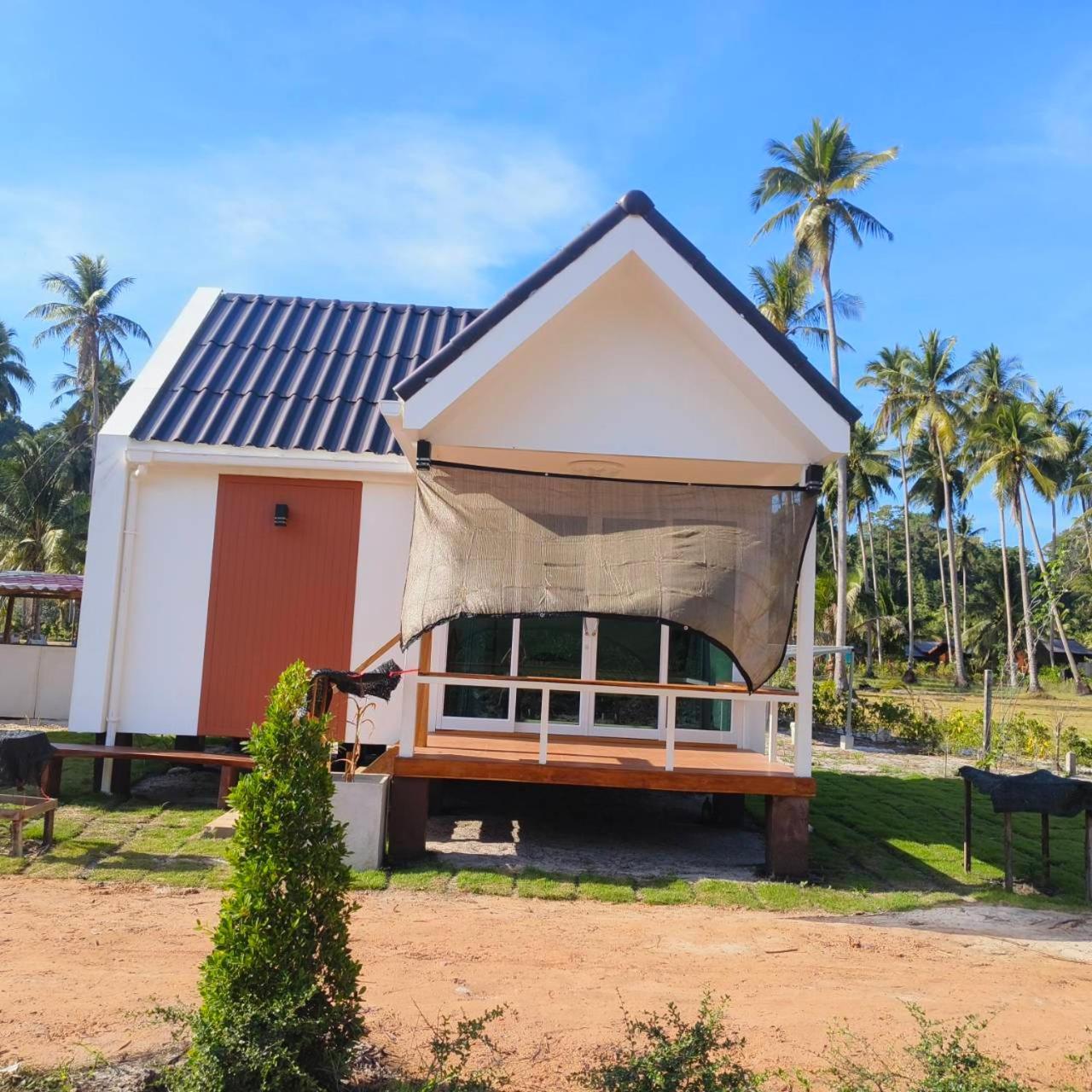 Koh Kood Neverland Beach Resort Ko Kut Kültér fotó